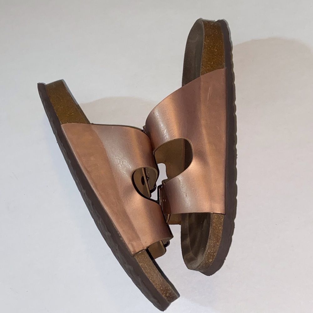 Cushionaire Stylish CopperâWomenâs Sandals with Adjustable Straps Size 9M - Picture 6 of 6